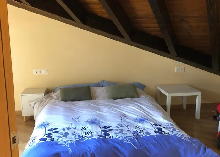 アパート Vivienda En エスカリリャ